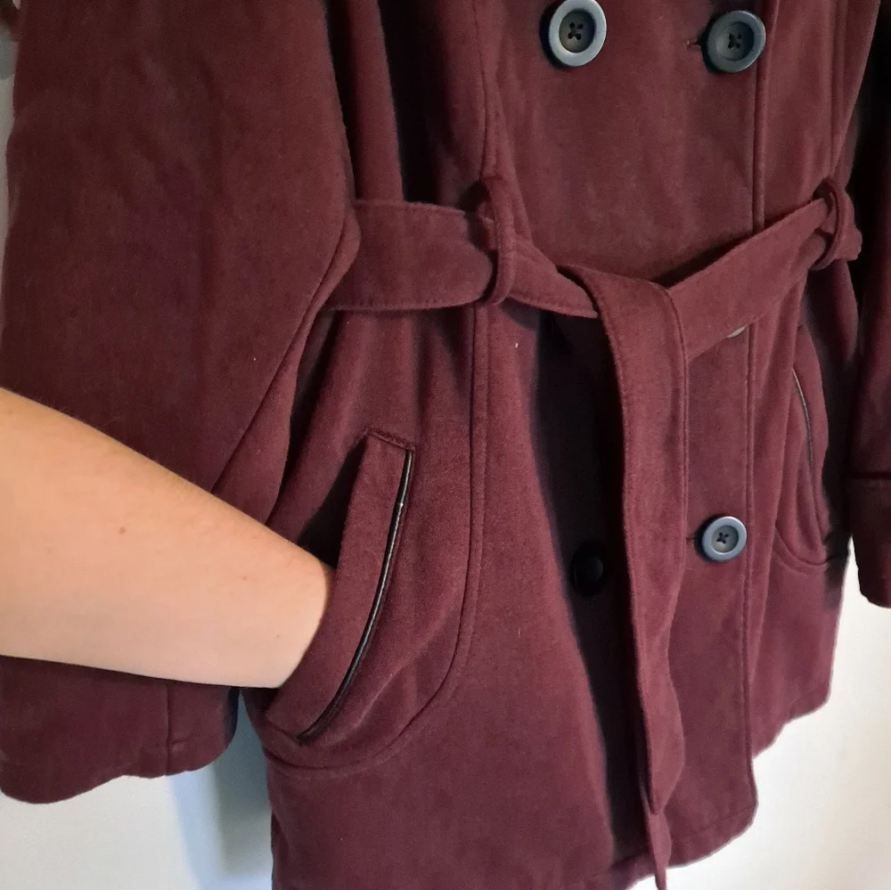 Adorable Jones NY burgundy knit double breasted pea coat, 1X - Picture 2 of 9